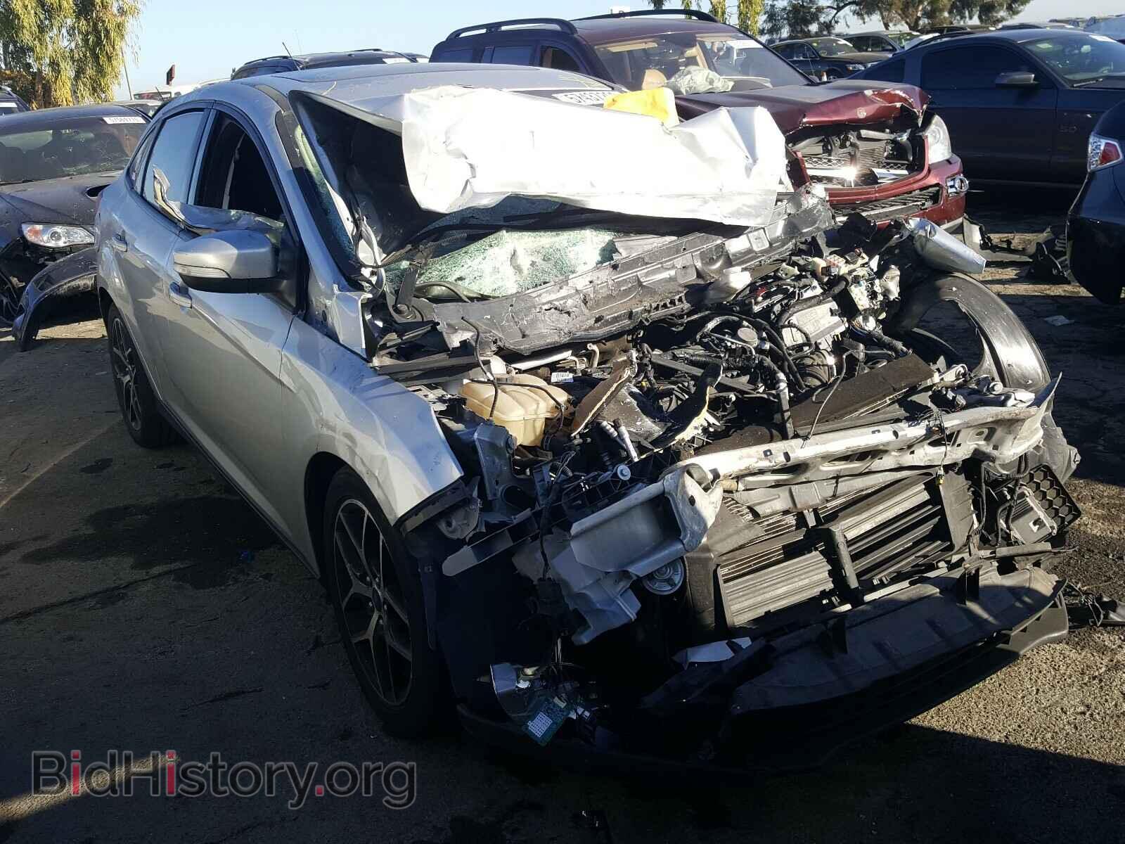 Фотография 1FADP3H23HL249462 - FORD FOCUS 2017
