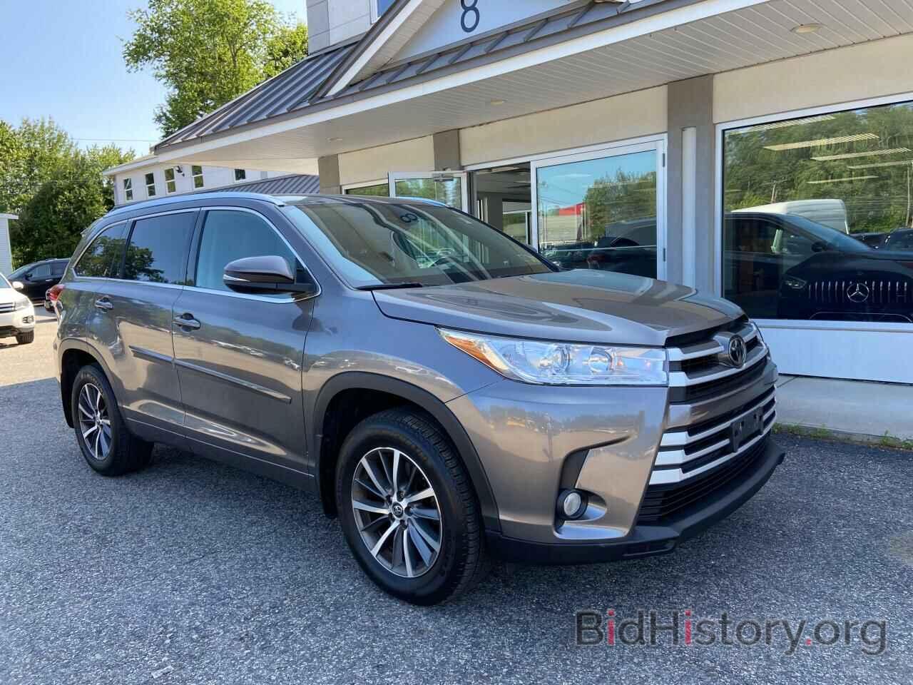 Photo 5TDJZRFH9JS848629 - TOYOTA HIGHLANDER 2018