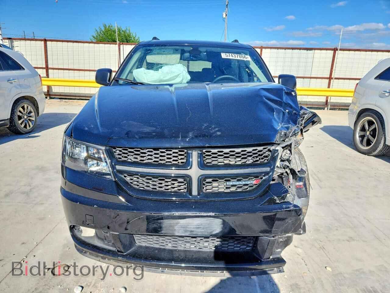2018 DODGE JOURNEY - VIN: 3C4PDCAB0JT533930 - Фото 5