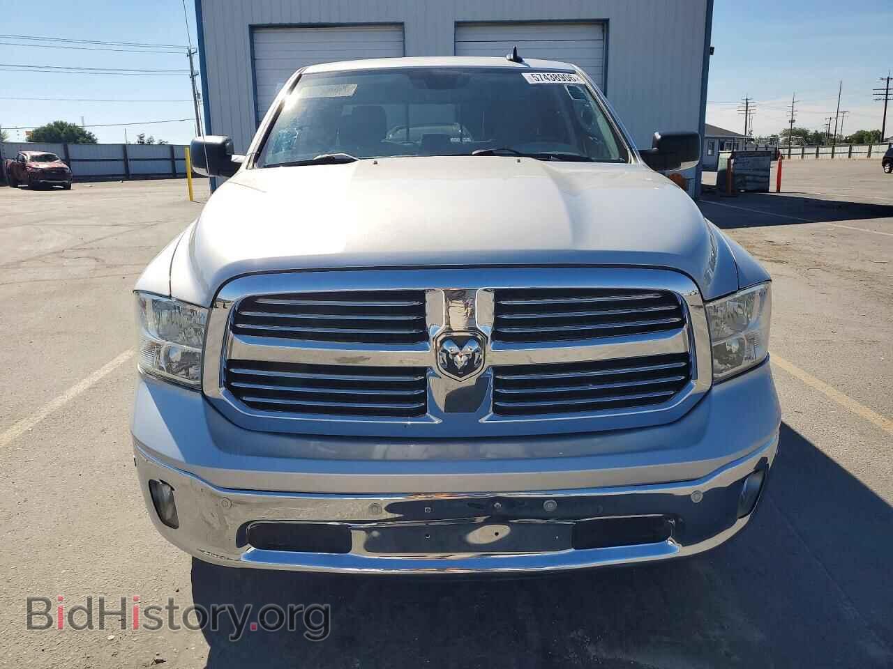 2017 RAM 1500 - VIN: 3C6RR7LT2HG640821 - Photo 5