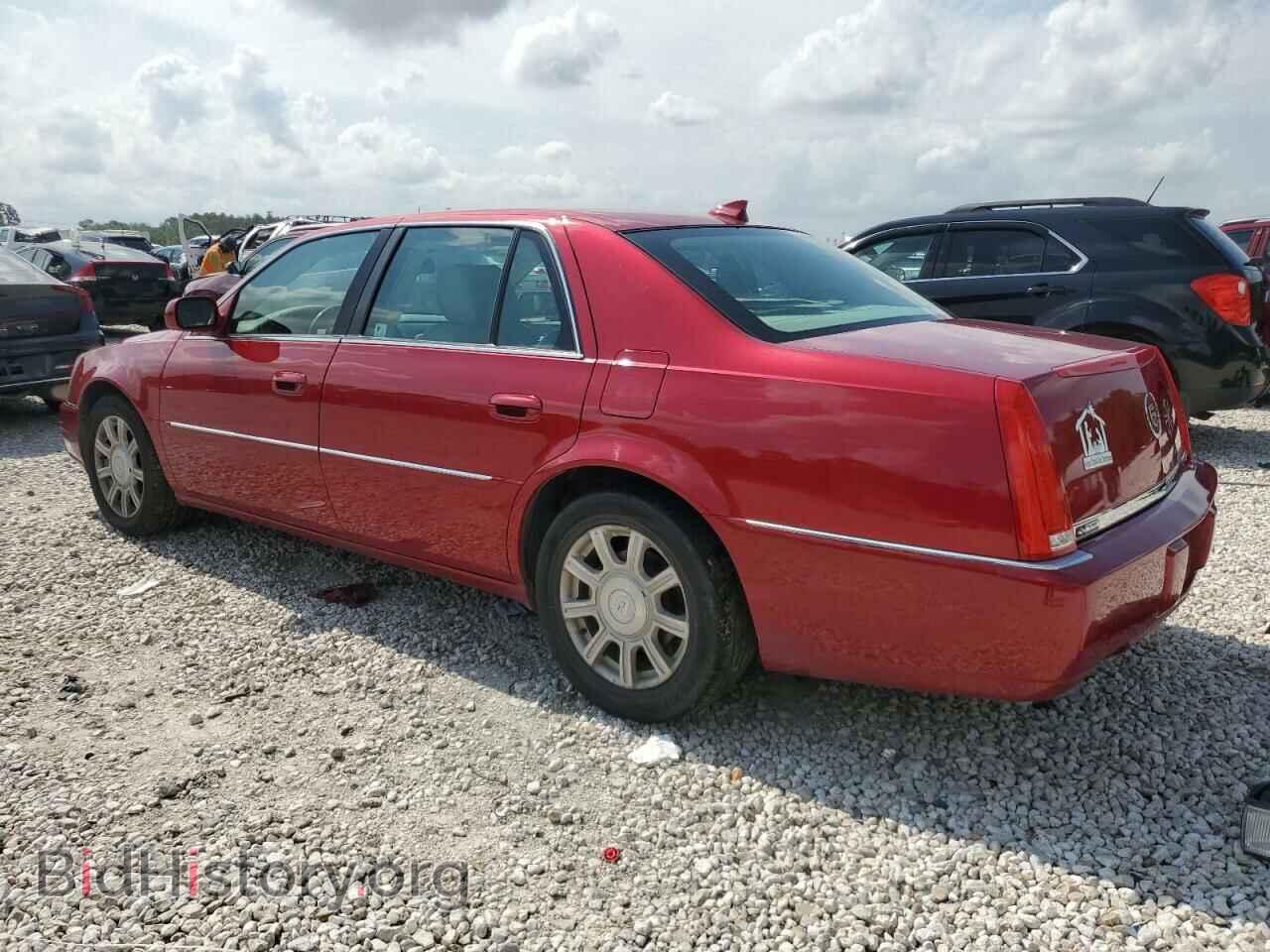 2011 CADILLAC DTS - VIN: 1G6KA5E69BU125089 - Photo 2