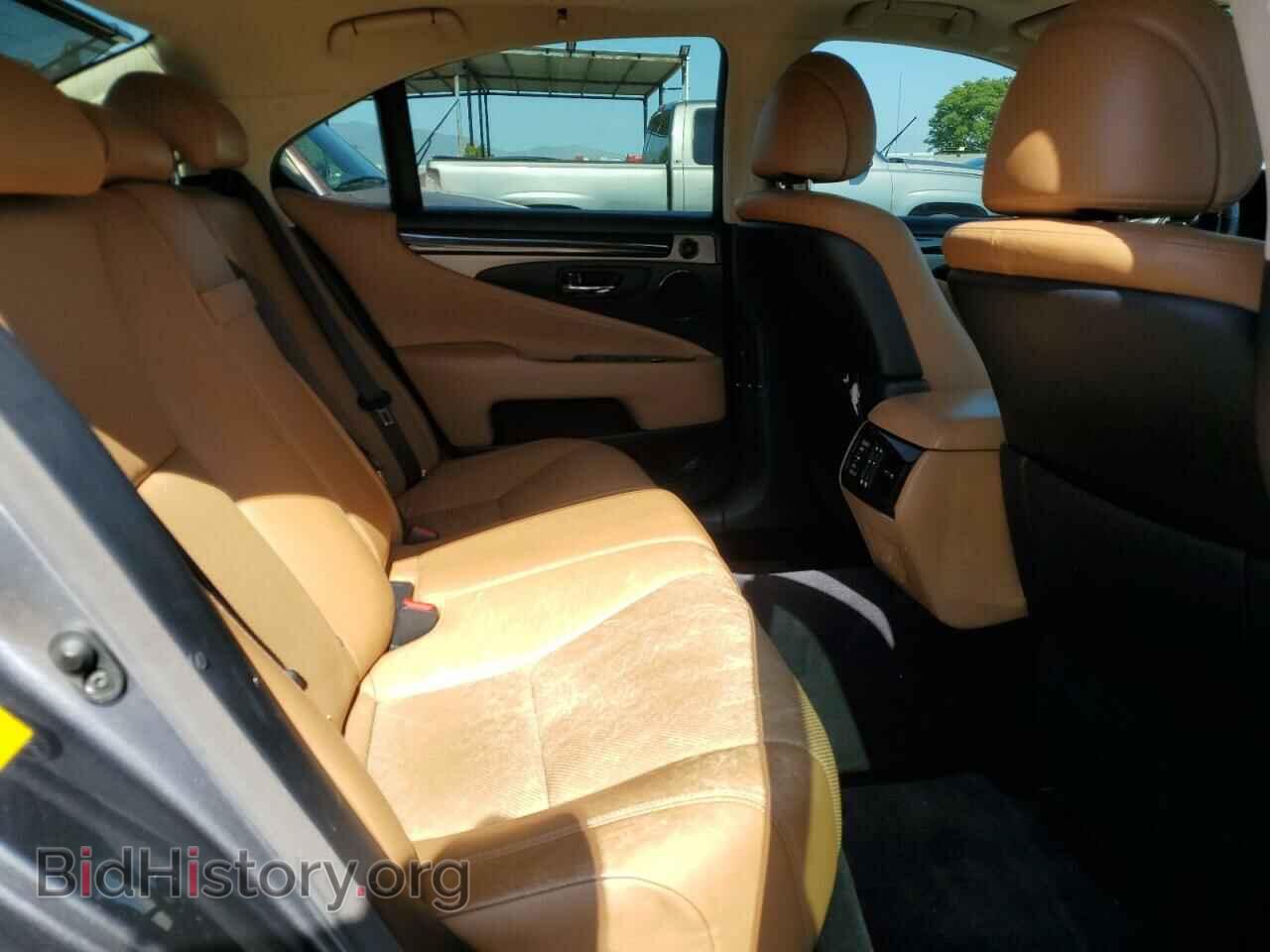 2013 LEXUS LS460 - VIN: JTHBL5EF0D5120480 - Photo 10