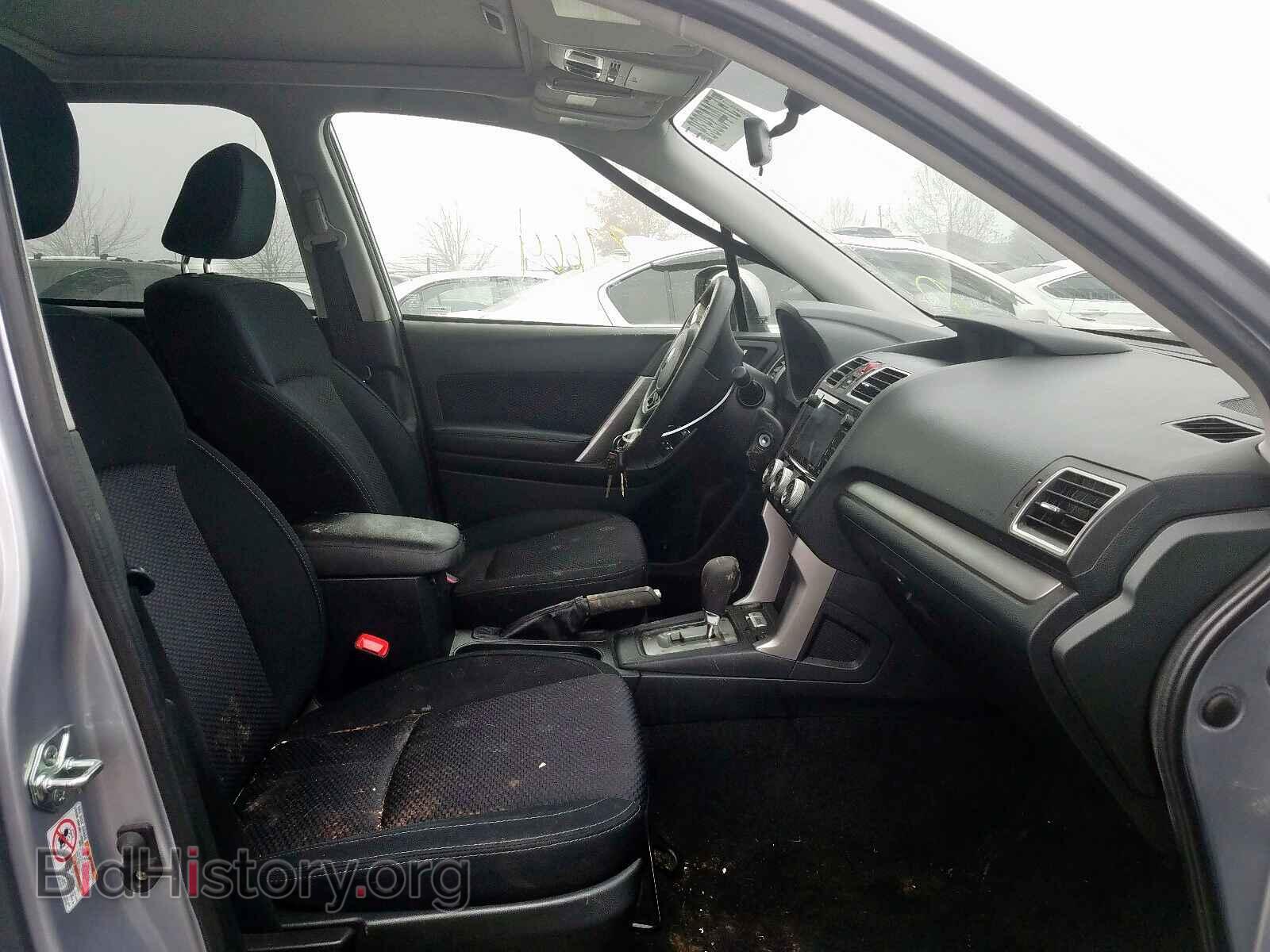 2017 SUBARU FORESTER - VIN: JF2SJAECXHH410818 - Фото 5