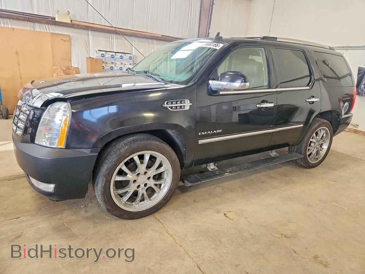 Photo 1GYS4BEF5BR194488 - CADILLAC ESCALADE 2011