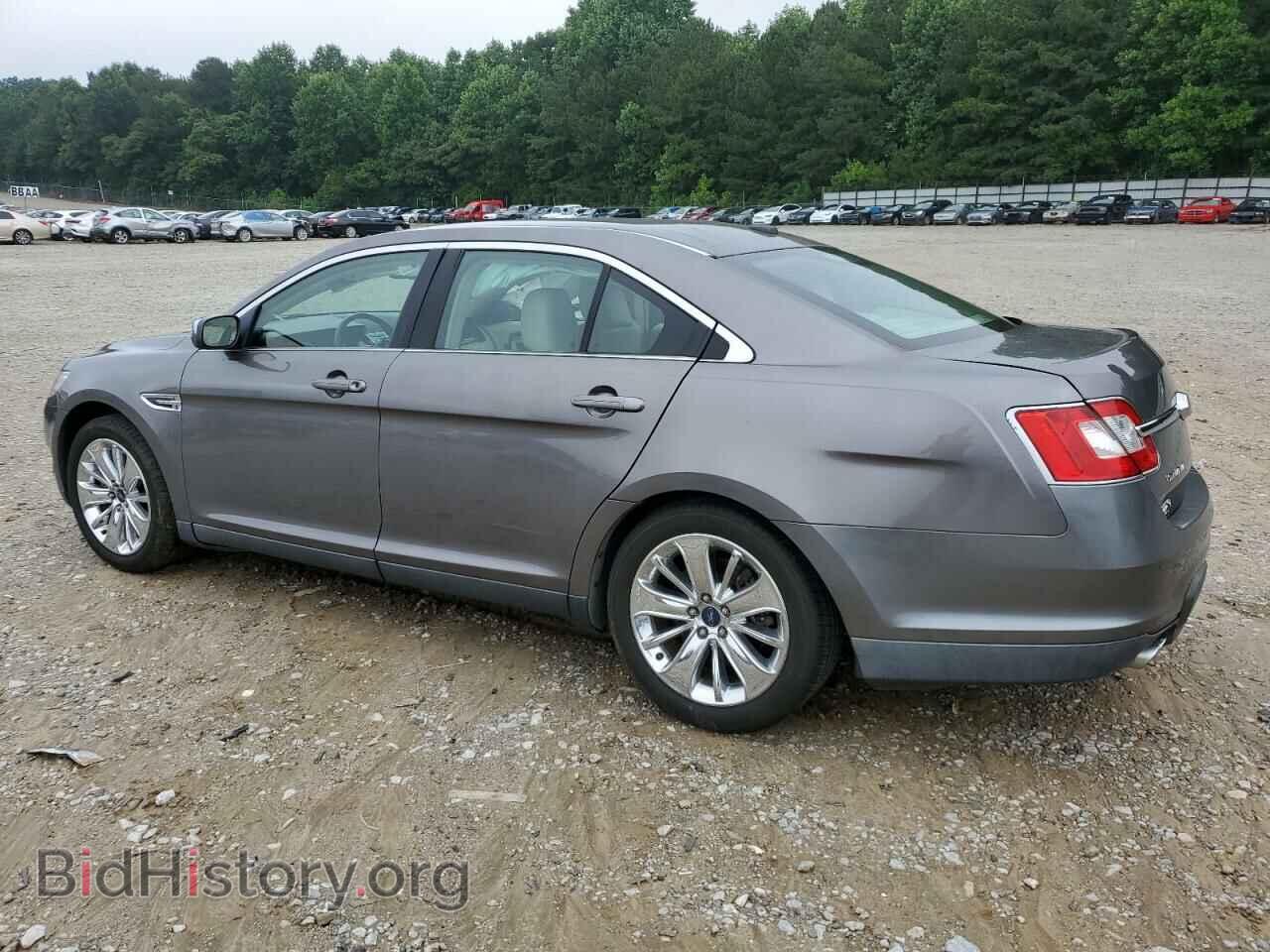 2011 FORD TAURUS - VIN: 1FAHP2FW0BG105868 - Photo 2