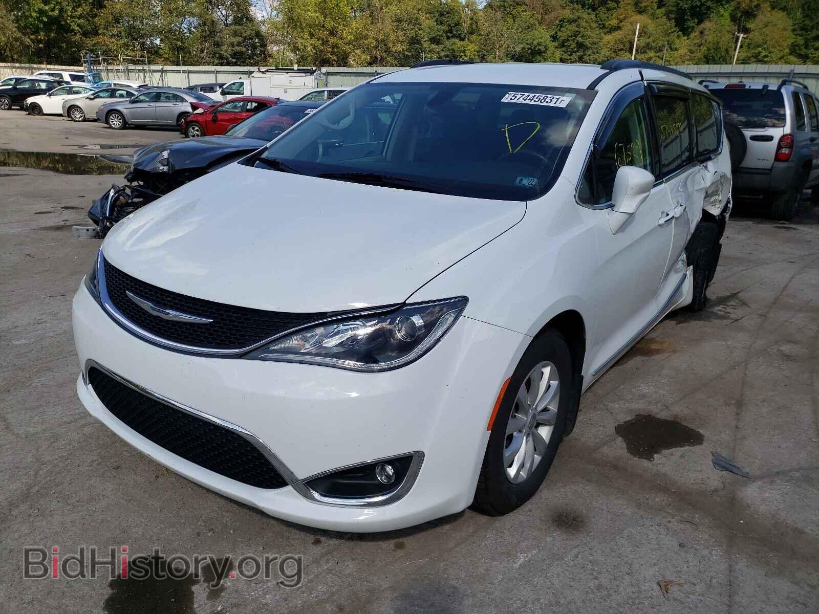2017 CHRYSLER PACIFICA - VIN: 2C4RC1BG8HR706116 - Фото 2