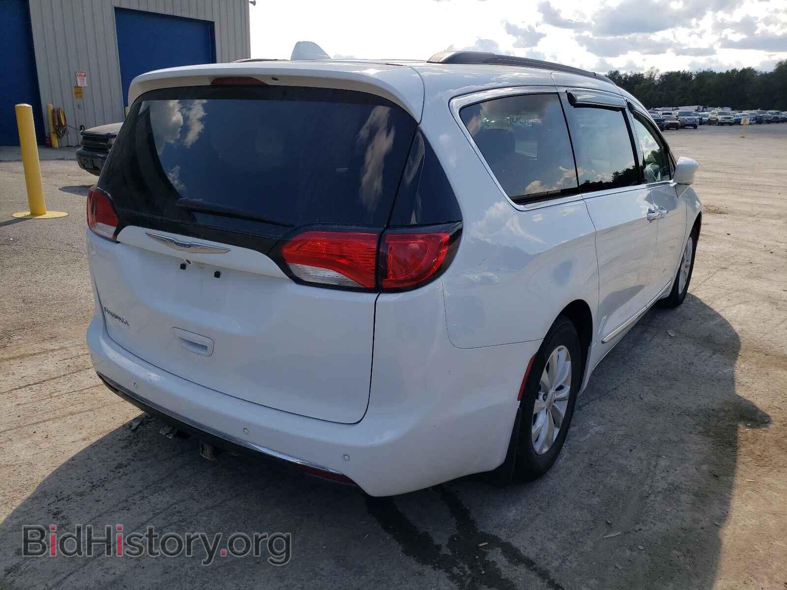 2017 CHRYSLER PACIFICA - VIN: 2C4RC1BG8HR706116 - Фото 4