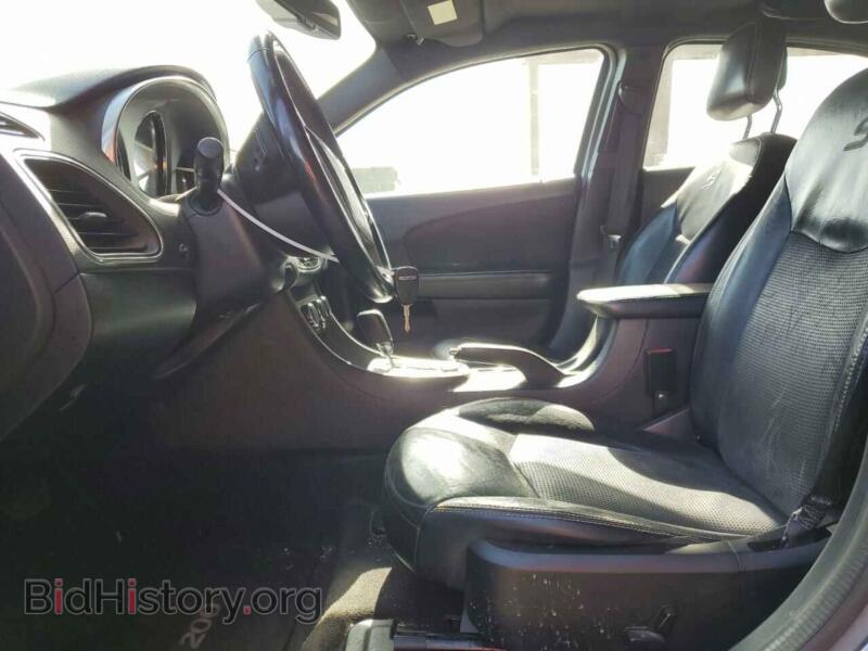 2013 Chrysler 200 (VIN 1C3CCBCG9DN592942) — фото 7 из 12