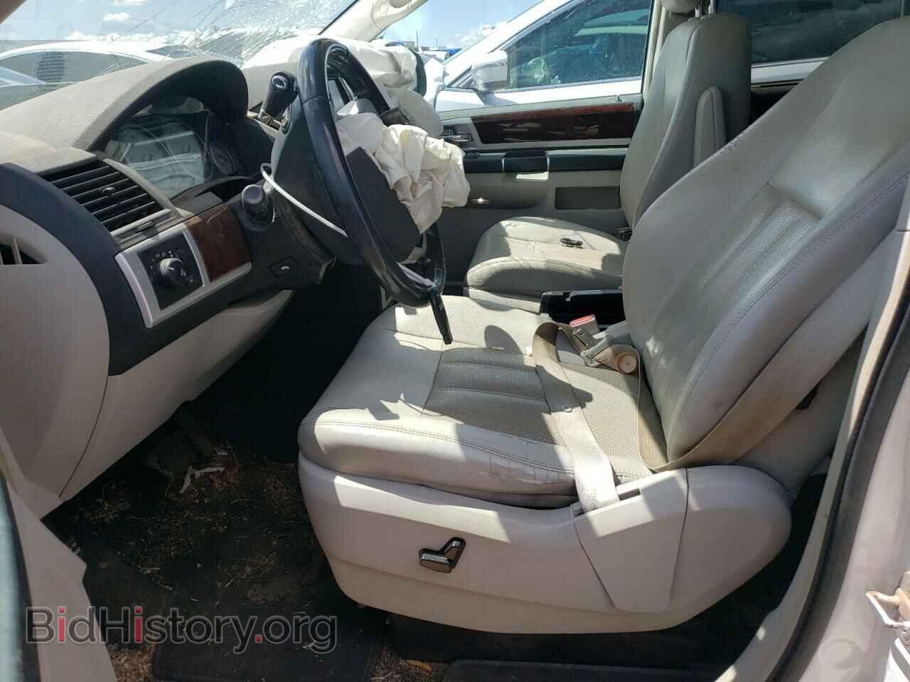 2010 CHRYSLER MINIVAN - VIN: 2A4RR8D12AR441628 - Фото 7