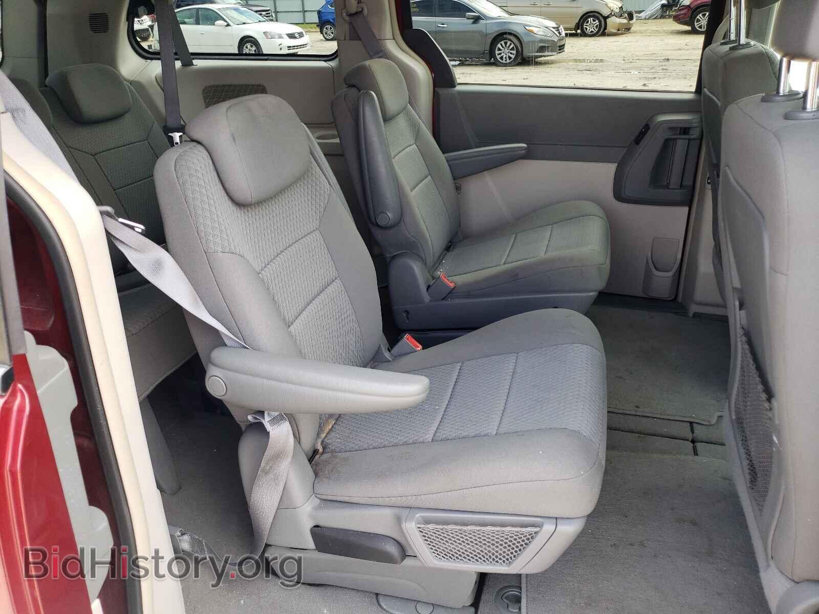 2010 CHRYSLER MINIVAN - VIN: 2A4RR2D10AR321792 - Фото 6