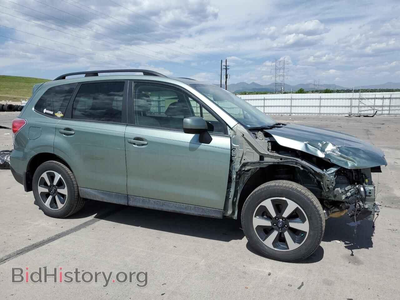 2017 SUBARU FORESTER - VIN: JF2SJAGC8HH805559 - Фото 4