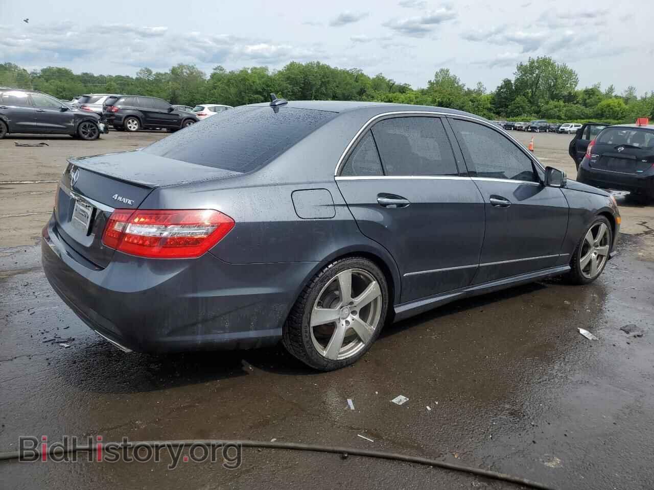 2011 MERCEDES-BENZ E-CLASS - VIN: WDDHF8HB9BA437892 - Фото 3