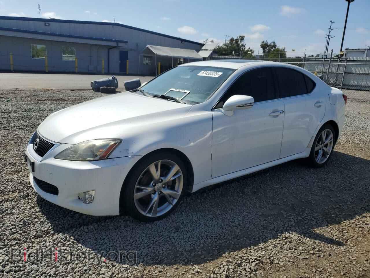 Photo JTHBF5C21A5124654 - LEXUS IS 2010