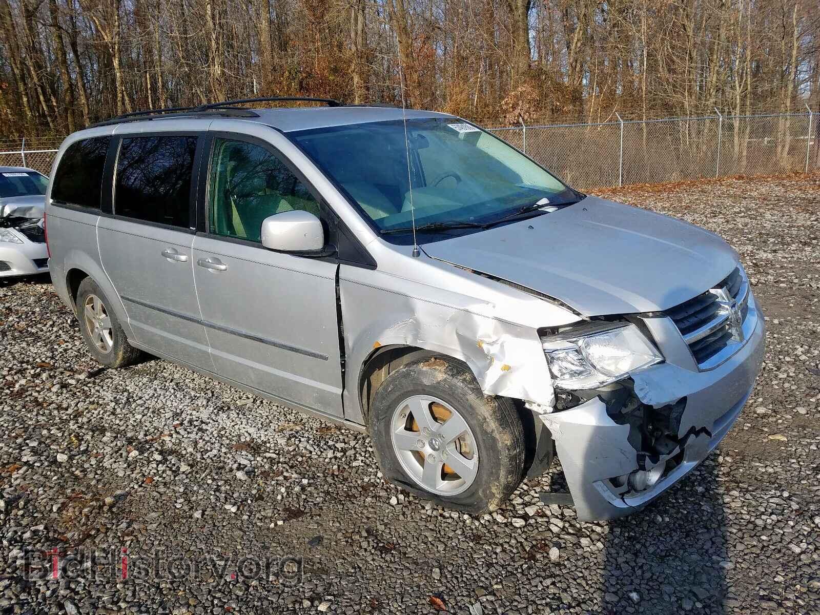 Photo 2D4RN5D11AR281888 - DODGE CARAVAN 2010