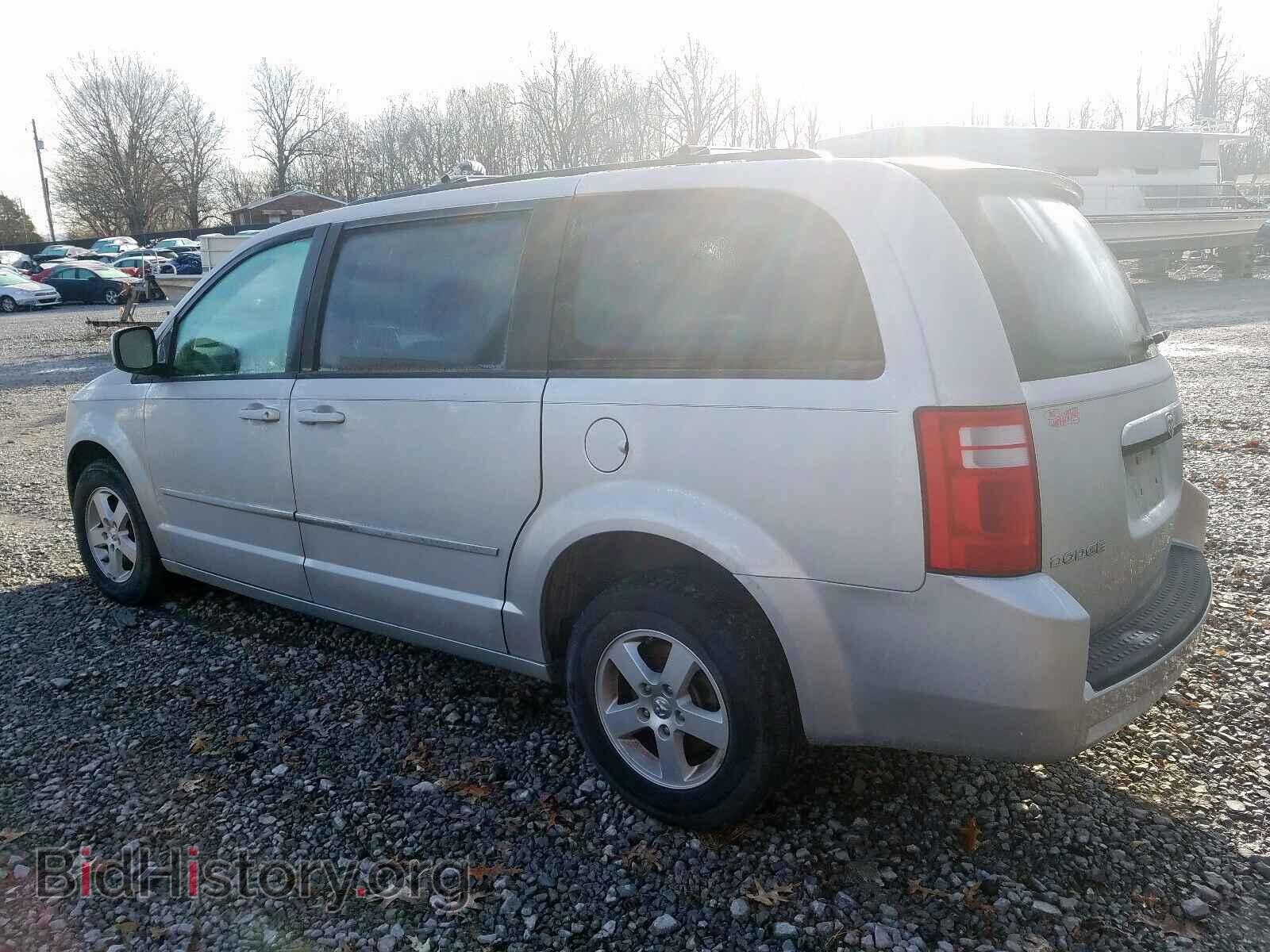 2010 DODGE CARAVAN - VIN: 2D4RN5D11AR281888 - Фото 3