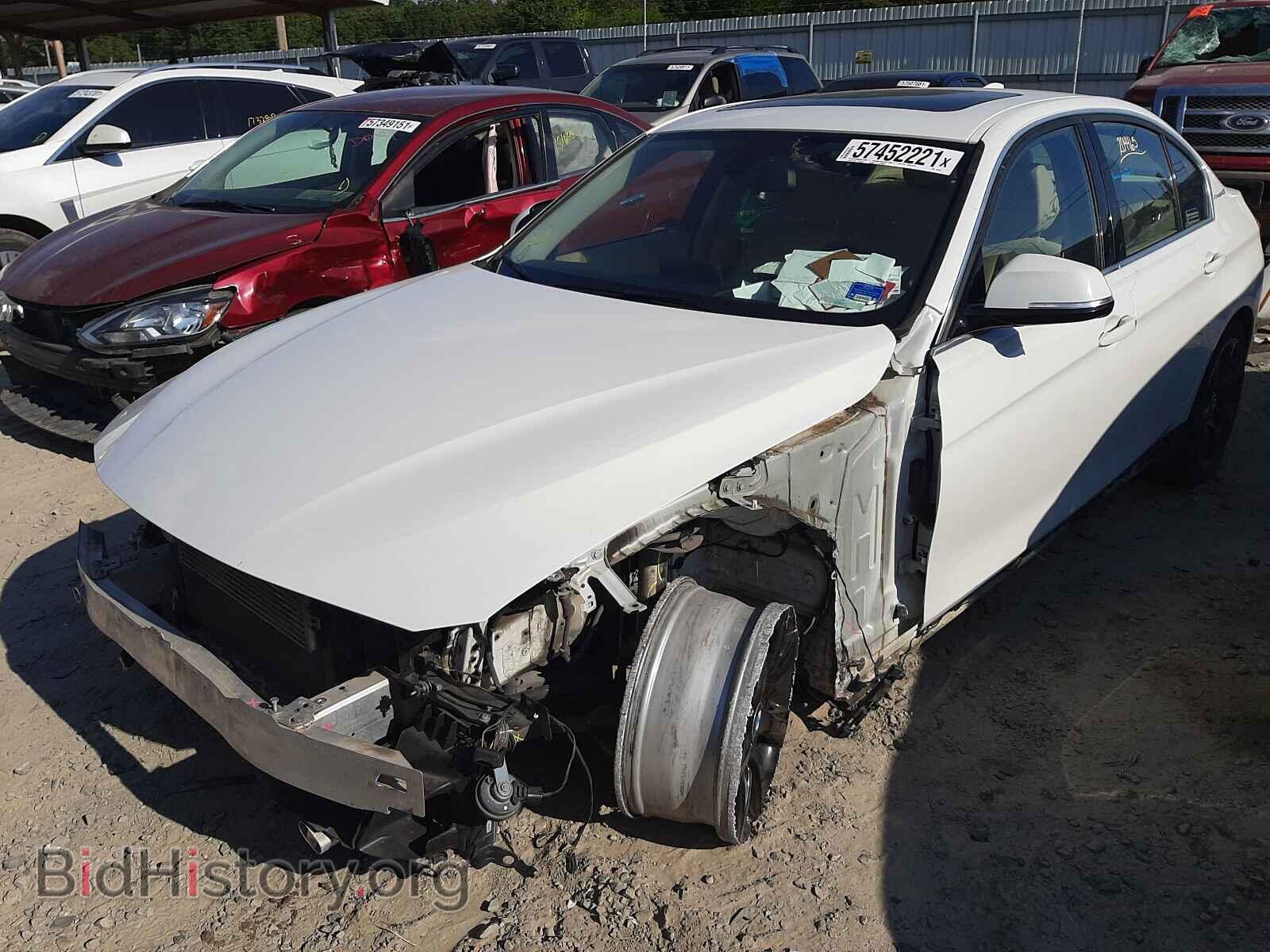 2013 BMW 1 SERIES - VIN: WBA3F9C59DF483608 - Фото 2