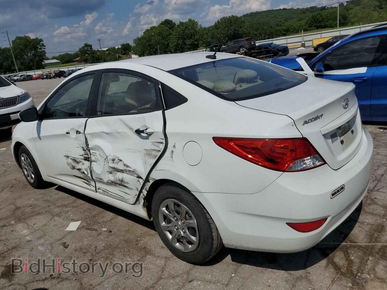 2013 HYUNDAI ACCENT - VIN: KMHCT4AE2DU302390 - Фото 2
