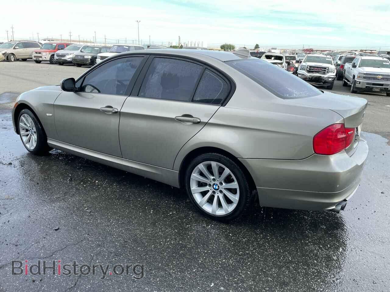 2011 BMW 3 SERIES - VIN: WBAPH5G57BNM77355 - Фото 2