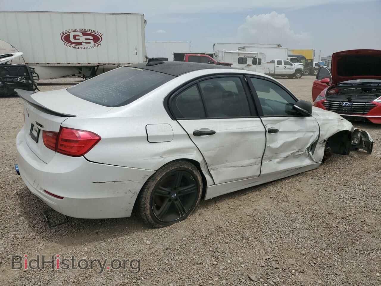 2013 BMW 3 SERIES - VIN: WBA3A5C59DF357188 - Фото 3