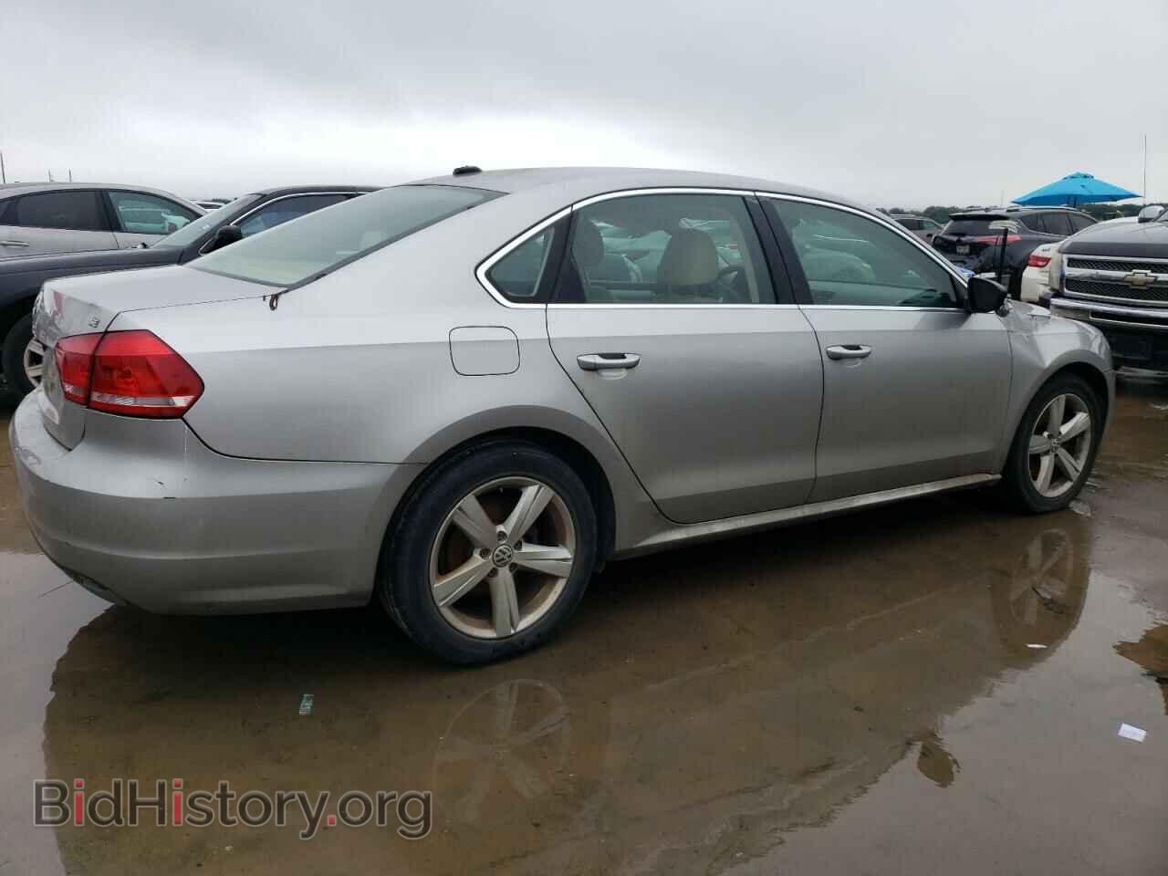 2012 VOLKSWAGEN PASSAT - VIN: 1VWBH7A33CC031102 - Фото 3