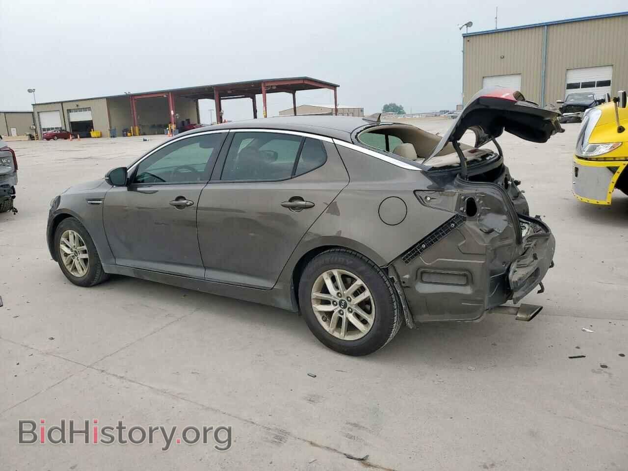 2011 KIA OPTIMA - VIN: KNAGM4A76B5070207 - Фото 2