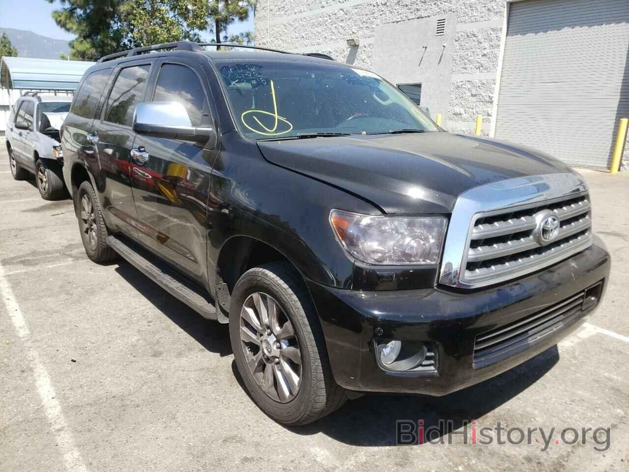 Photo 5TDDW5G14GS146615 - TOYOTA SEQUOIA 2016