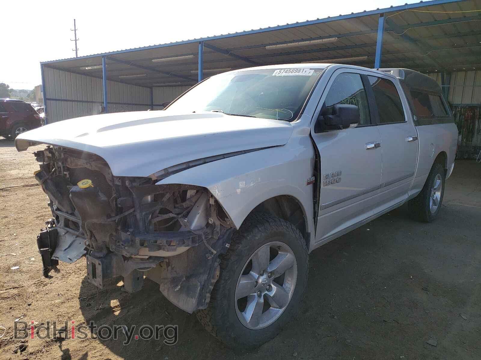 2017 RAM 1500 - VIN: 1C6RR7TT5HS823526 - Photo 2