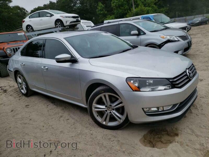 2015 Volkswagen PASSAT (VIN 1VWBS7A37FC058762) — фото 4 из 12