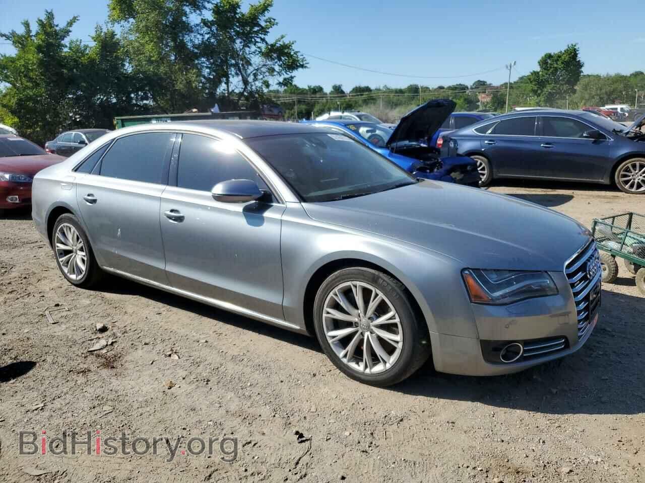 2011 AUDI A8 - VIN: WAURVAFD8BN020749 - Фото 4