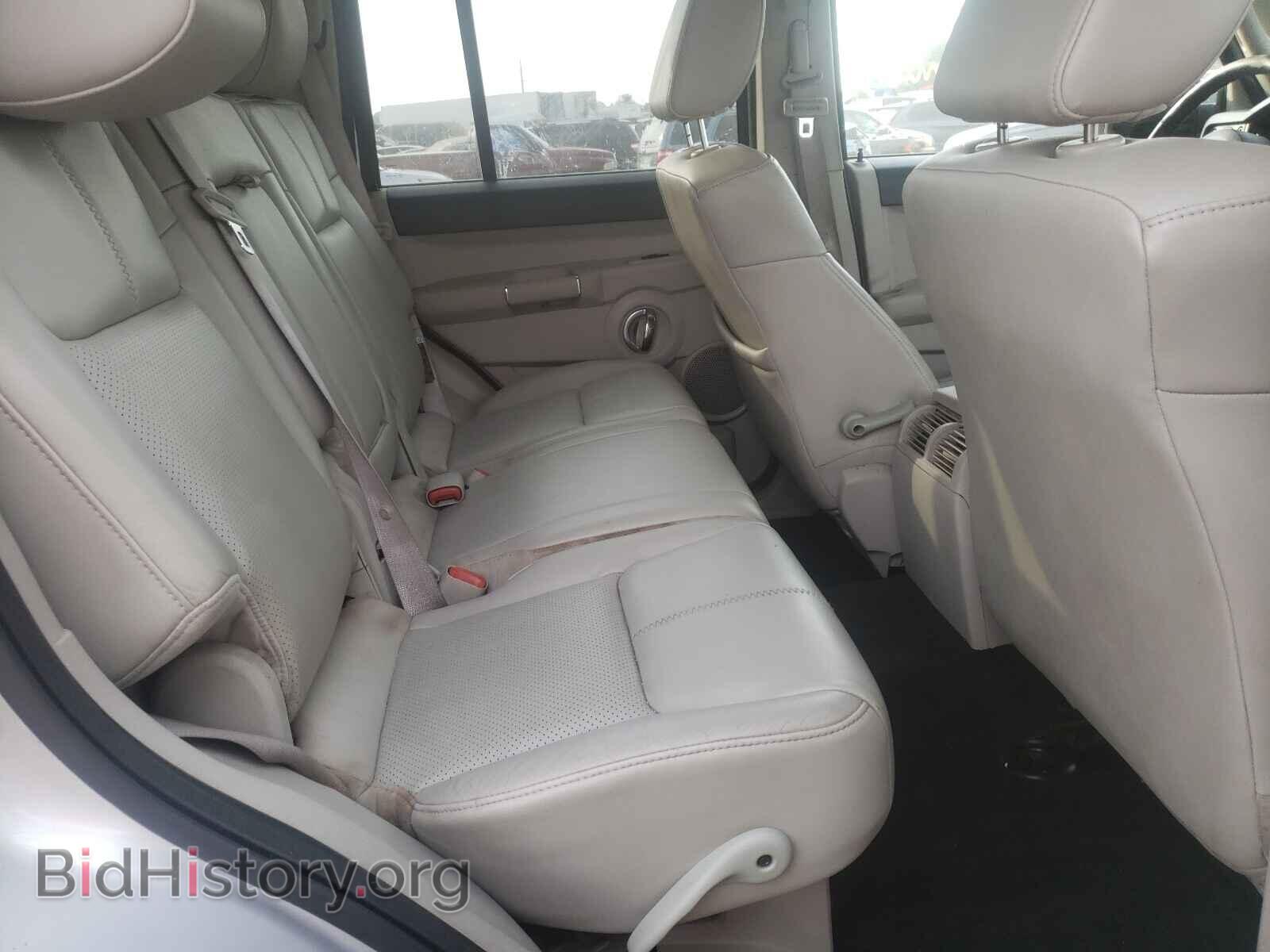 2006 JEEP COMMANDER - VIN: 1J8HG58N06C192421 - Photo 6