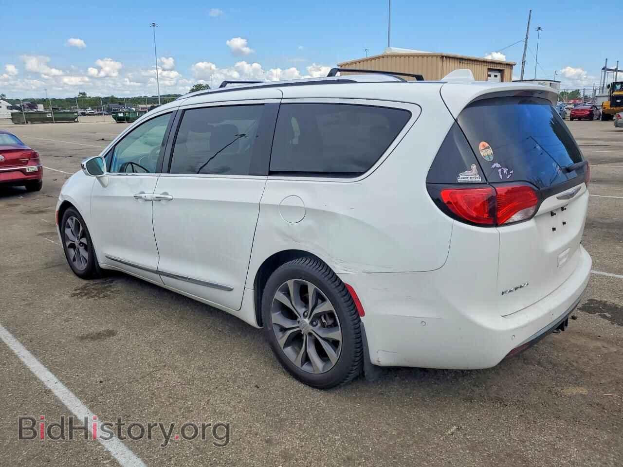 2017 CHRYSLER PACIFICA - VIN: 2C4RC1GG1HR637794 - Фото 2