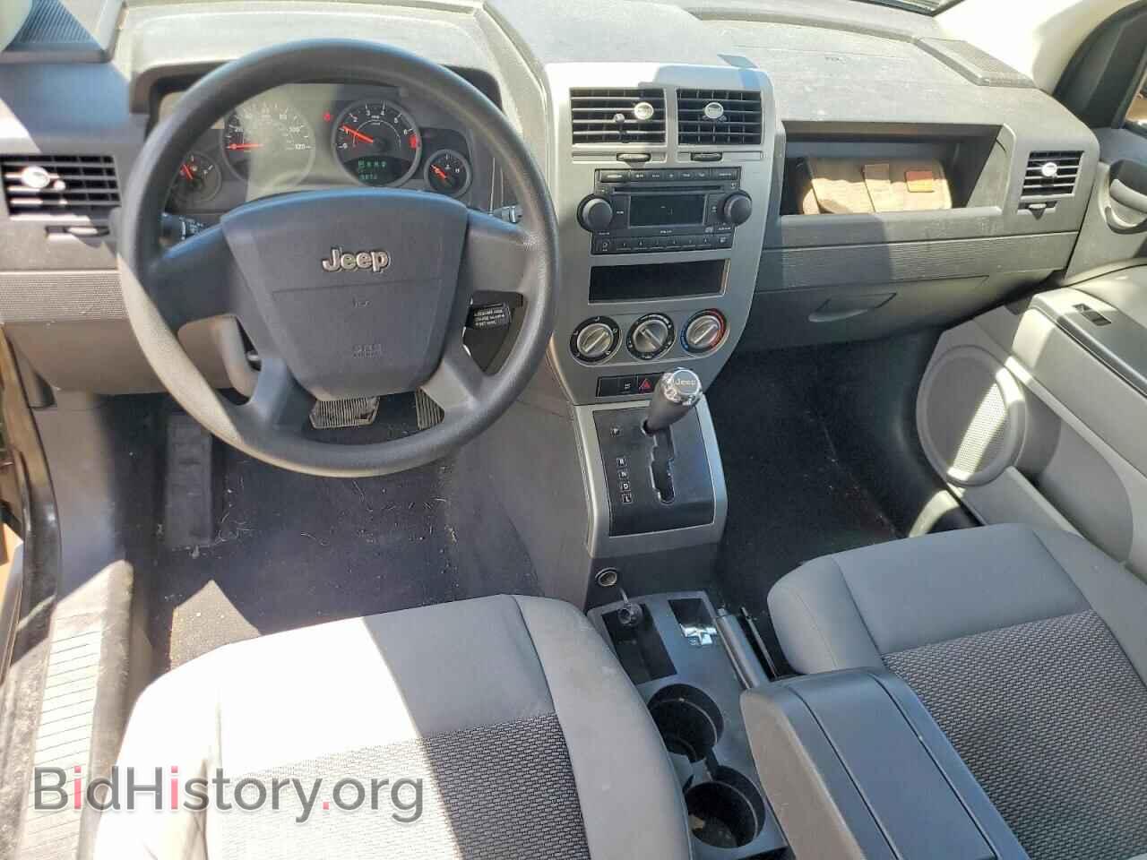 2007 JEEP COMPASS - VIN: 1J8FF47W27D180099 - Фото 8