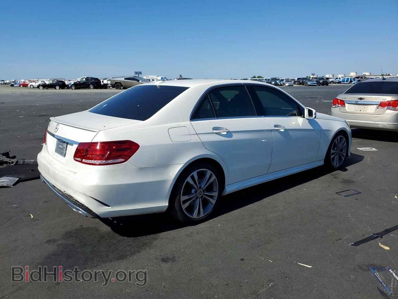 2014 MERCEDES-BENZ E-CLASS - VIN: WDDHF5KB4EA792481 - Фото 3