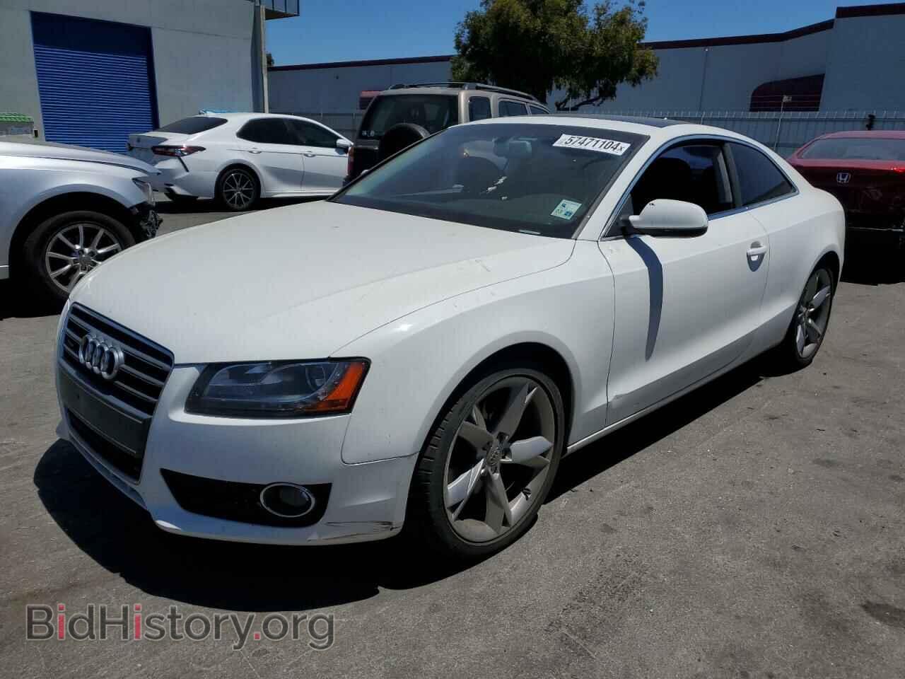 Photo WAULFAFR8CA043441 - AUDI A5 2012