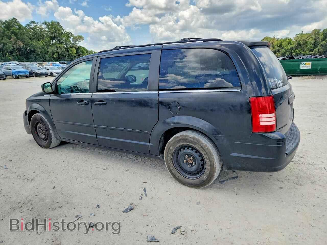 2010 CHRYSLER MINIVAN - VIN: 2A4RR4DE8AR347099 - Photo 2