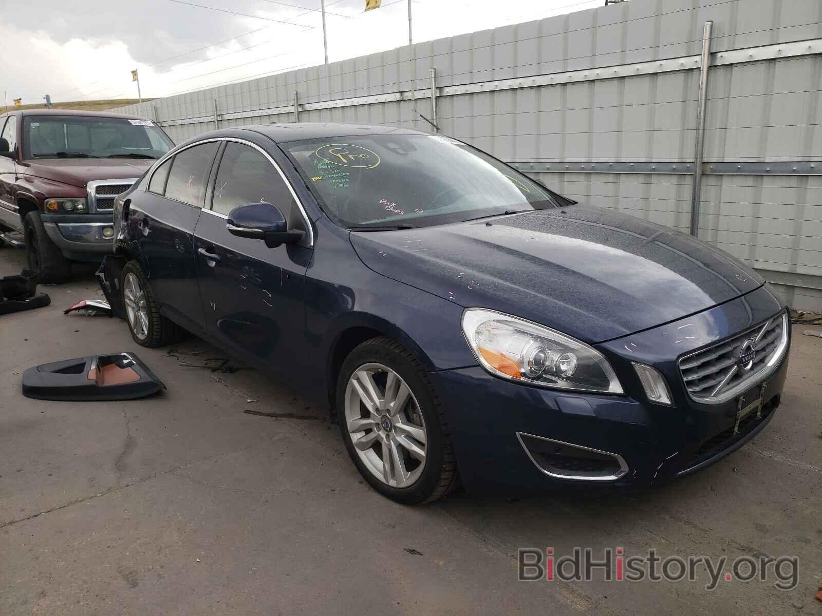 Photo YV1902FH4C2096086 - VOLVO S60 2012