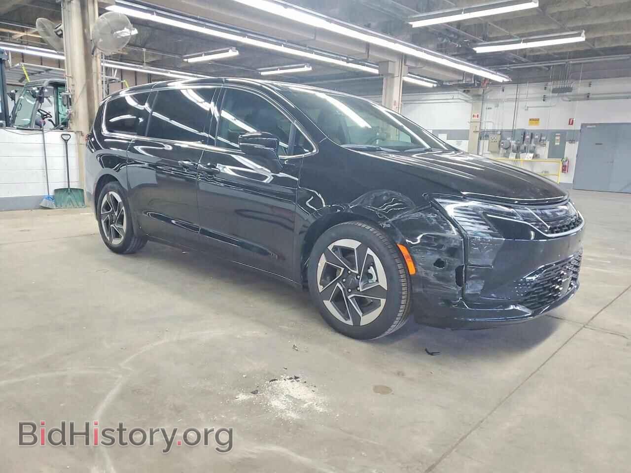 2027 CHRYSLER PACIFICA - VIN: 2C4RC1GG4VR554050 - Photo 4