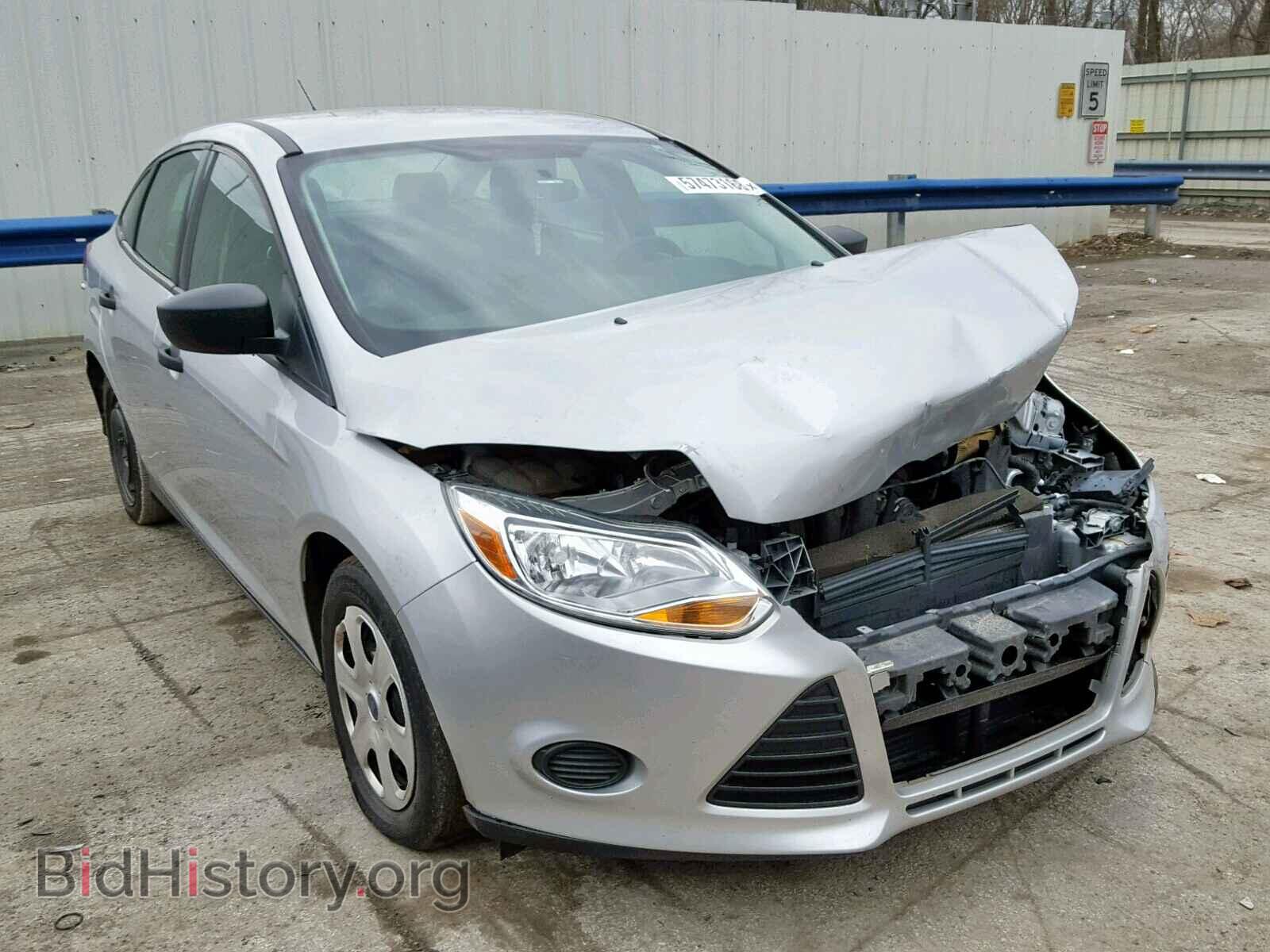 Photo 1FAHP3E29CL426420 - FORD FOCUS 2012