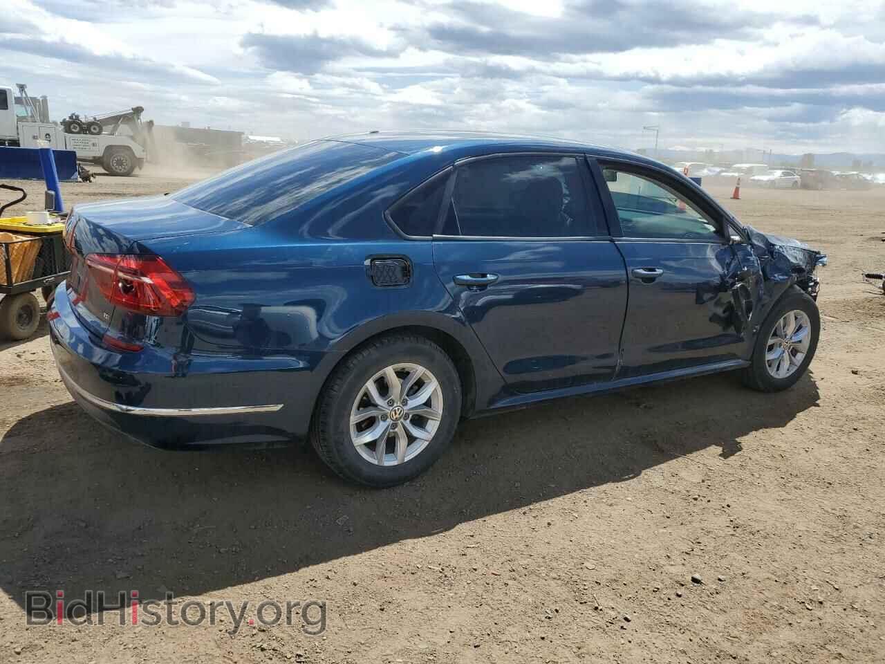 2018 VOLKSWAGEN PASSAT - VIN: 1VWAA7A34JC044986 - Фото 3