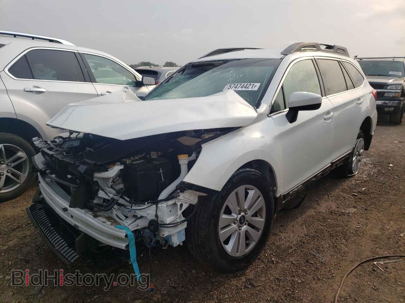 2018 SUBARU OUTBACK - VIN: 4S4BSACC2J3396104 - Фото 2
