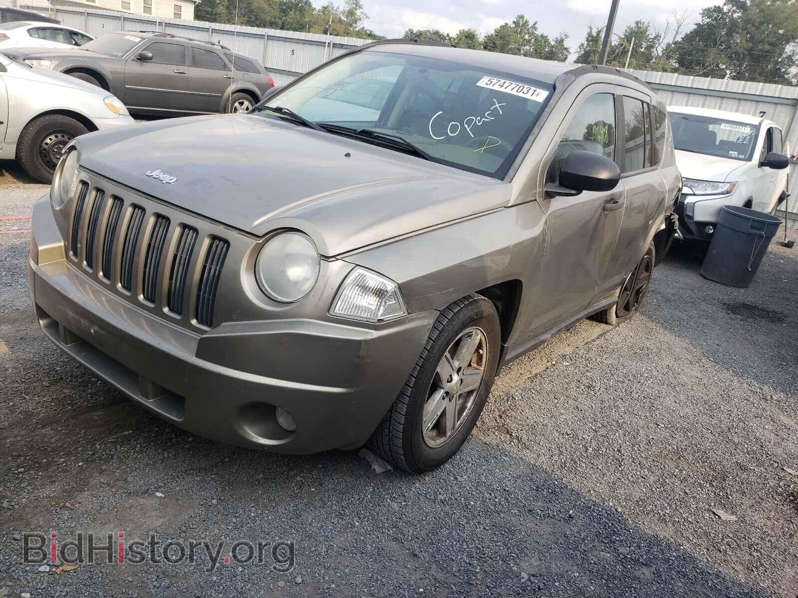 2007 JEEP COMPASS - VIN: 1J8FT47087D421779 - Фото 2