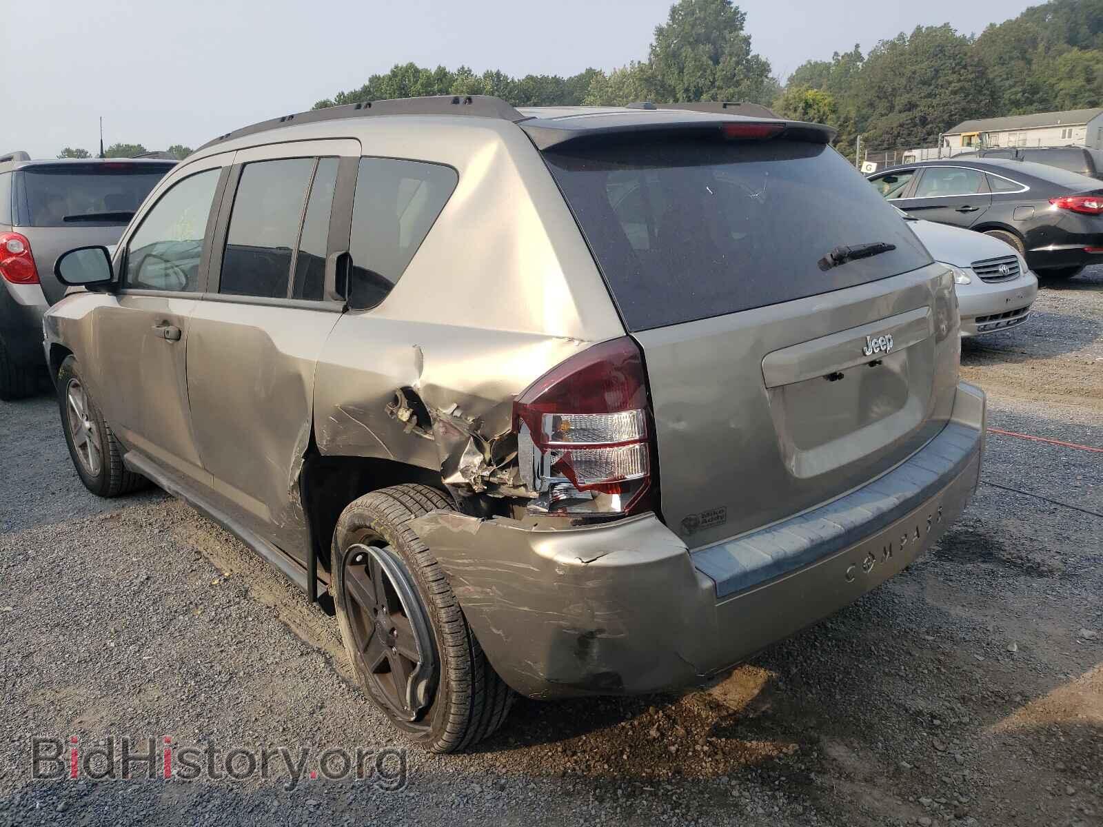 2007 JEEP COMPASS - VIN: 1J8FT47087D421779 - Фото 3
