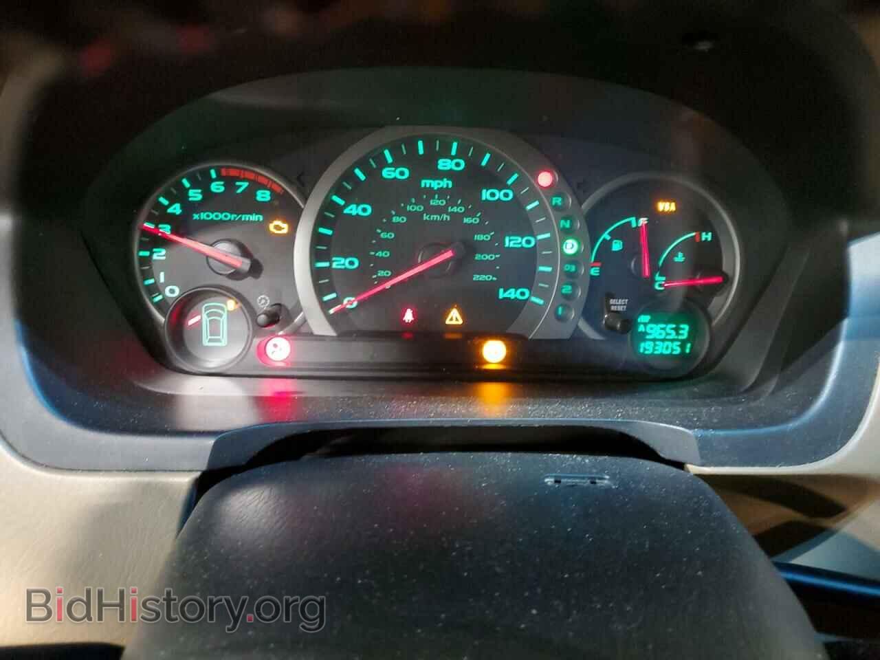 2005 HONDA PILOT - VIN: 5FNYF185X5B010552 - Фото 9