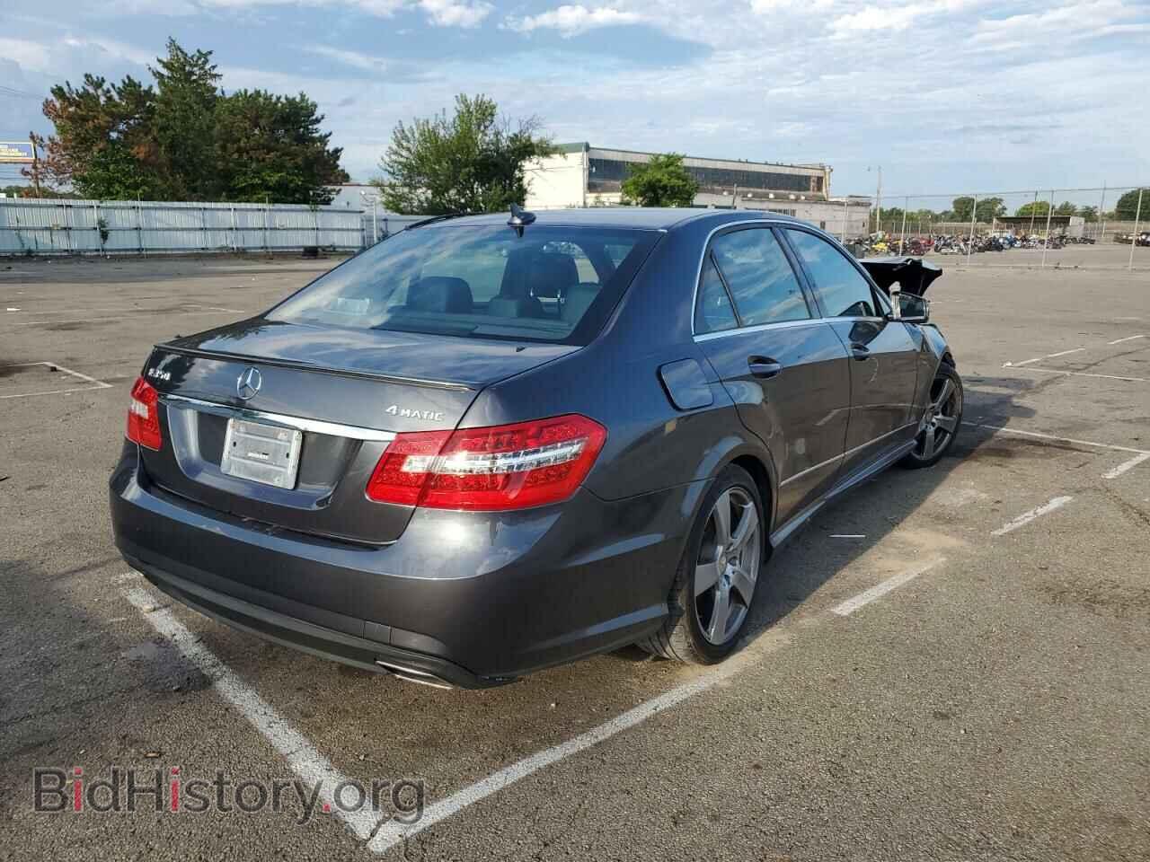 2011 MERCEDES-BENZ E-CLASS - VIN: WDDHF8HB4BA475093 - Фото 4