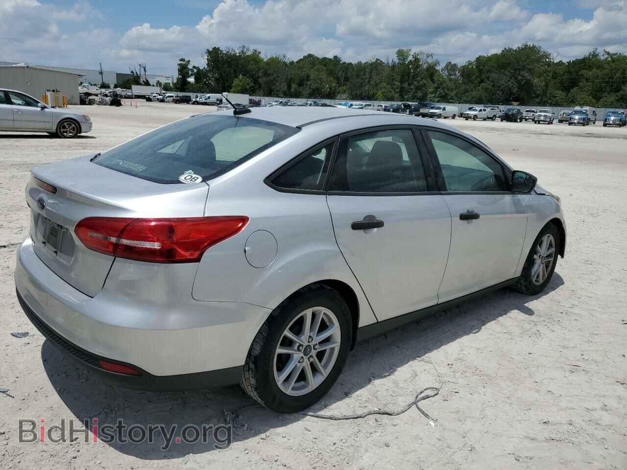 2017 FORD FOCUS - VIN: 1FADP3E21HL346213 - Photo 3