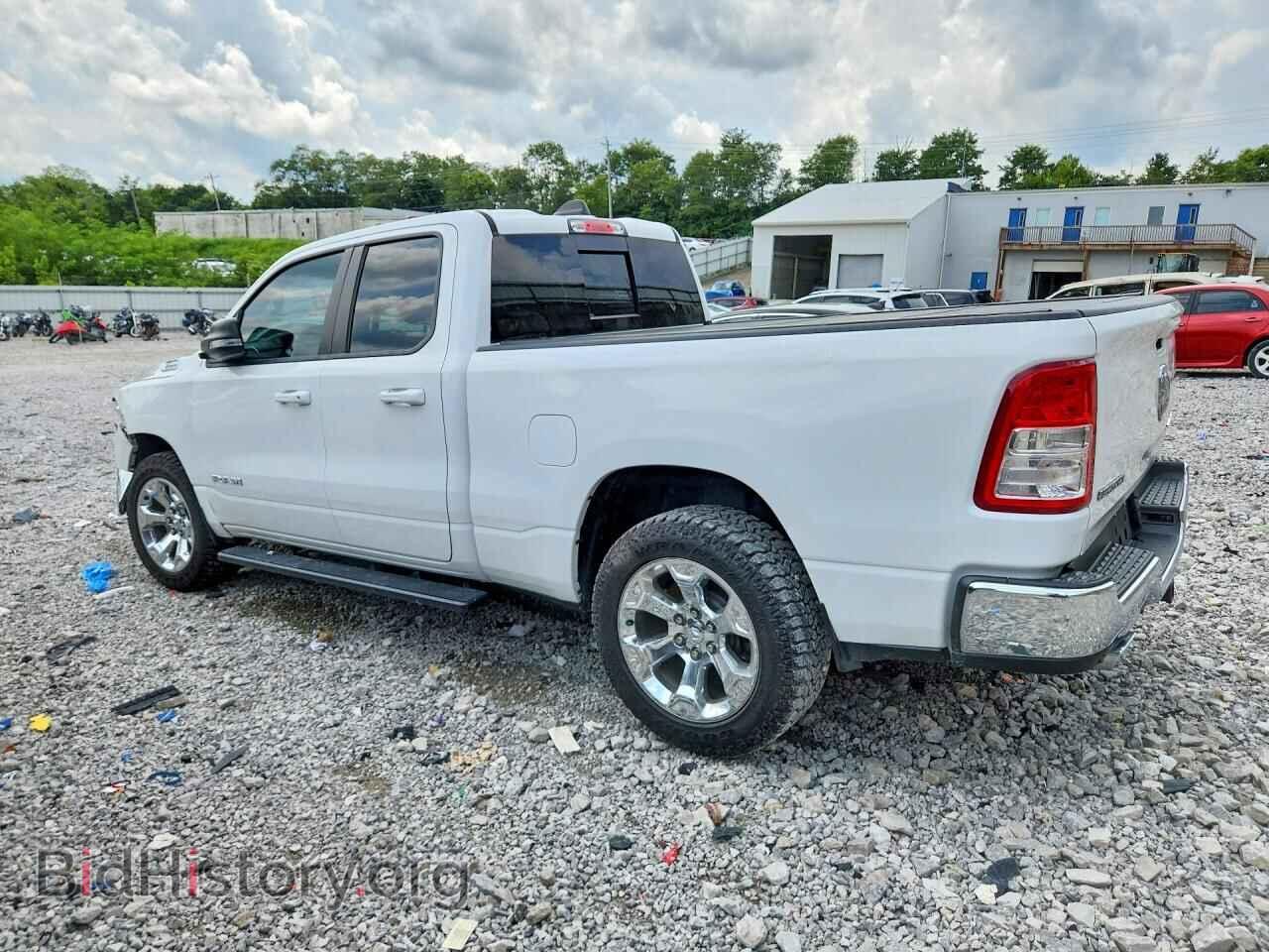 2021 RAM 1500 - VIN: 1C6SRFBT8MN699550 - Photo 2