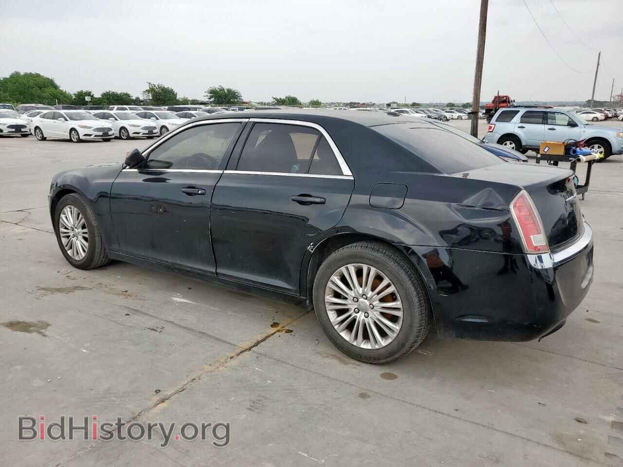 2014 CHRYSLER 300 - VIN: 2C3CCARG4EH232893 - Фото 2