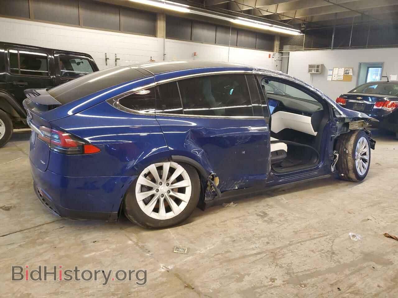 2018 TESLA MODEL X - VIN: 5YJXCBE21JF142646 - Photo 3