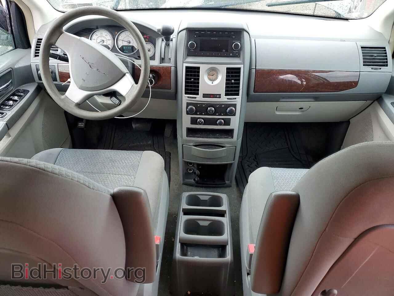2010 CHRYSLER MINIVAN - VIN: 2A4RR4DE5AR344418 - Photo 8