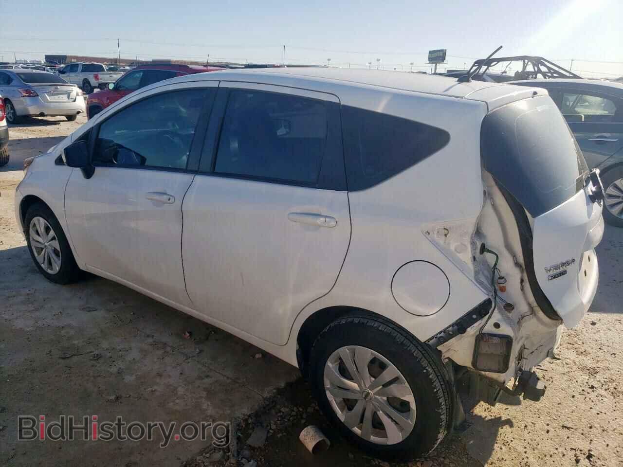 2019 NISSAN VERSA - VIN: 3N1CE2CP5KL364569 - Фото 2